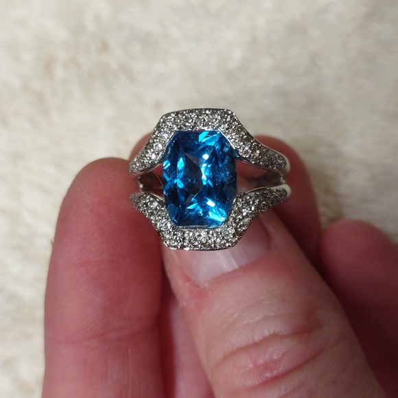 London Blue Topaz And Diamond Ring Set In 10kt White Gold - Picture 4 of 12